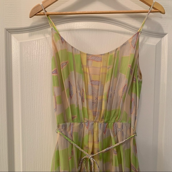 Charlie Jade maxi dress in large. - Picture 2 of 8